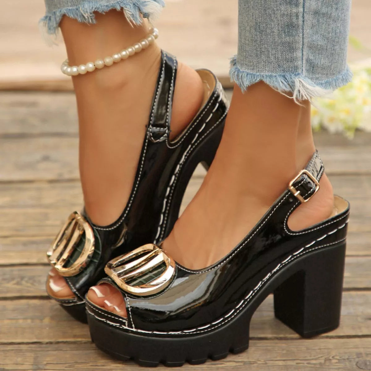 Shopimist peep toe block heel sandals with open toe design and sturdy chunky heel, perfect for stylish summer footwear.