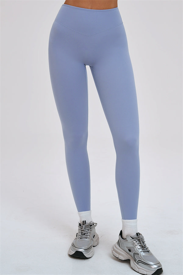 Fitglutes Activewear sports bra and leggings set featuring a cross-back design, perfect for gym workouts and activewear.