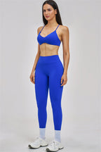 Fitglutes Activewear sports bra and leggings 2-piece set, gymwear for workout and fitness, featuring comfortable, stylish athletic apparel.