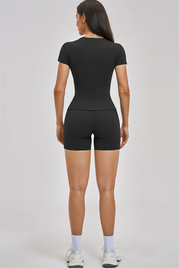 Fitglutes Activewear Zenith T-shirt and shorts 2-piece set, athletic gymwear with a fitted T-shirt and matching shorts for workouts.