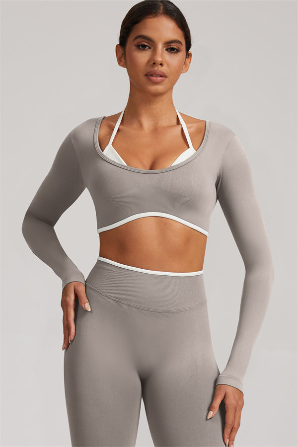 Fitglutes Activewear long sleeve crop top and leggings 2-piece set, stylish gymwear for workout and active lifestyle.