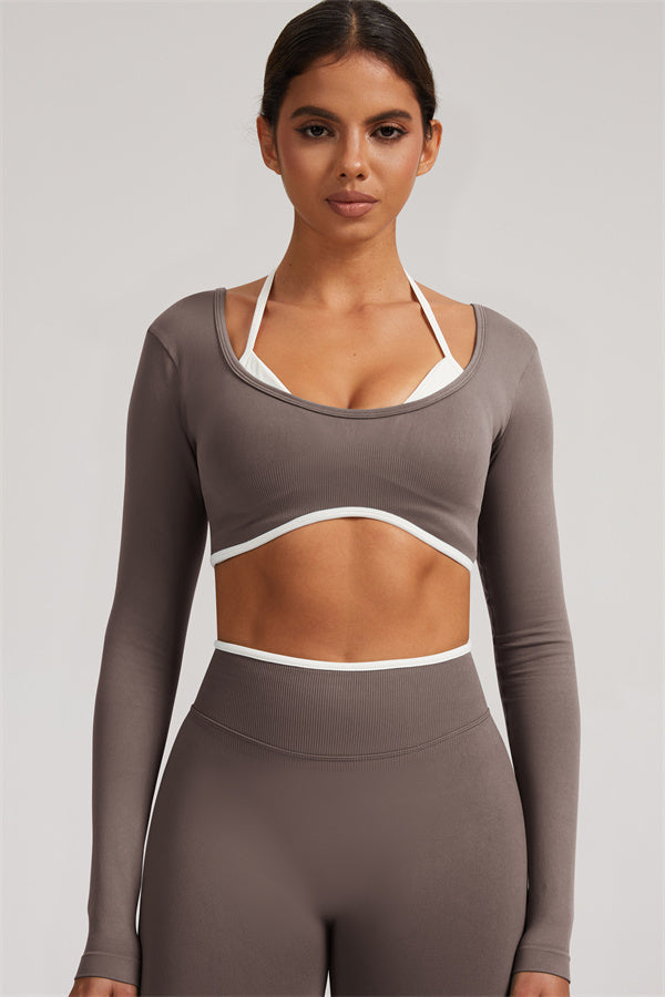 Fitglutes Activewear long sleeve crop top and leggings 2-piece set, stylish gymwear with a sleek fit for workouts and active wear.