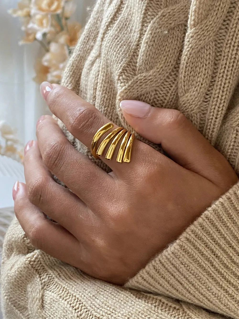 18K gold-plated stainless steel open ring with irregular line design, stylish jewelry by Shopimist.