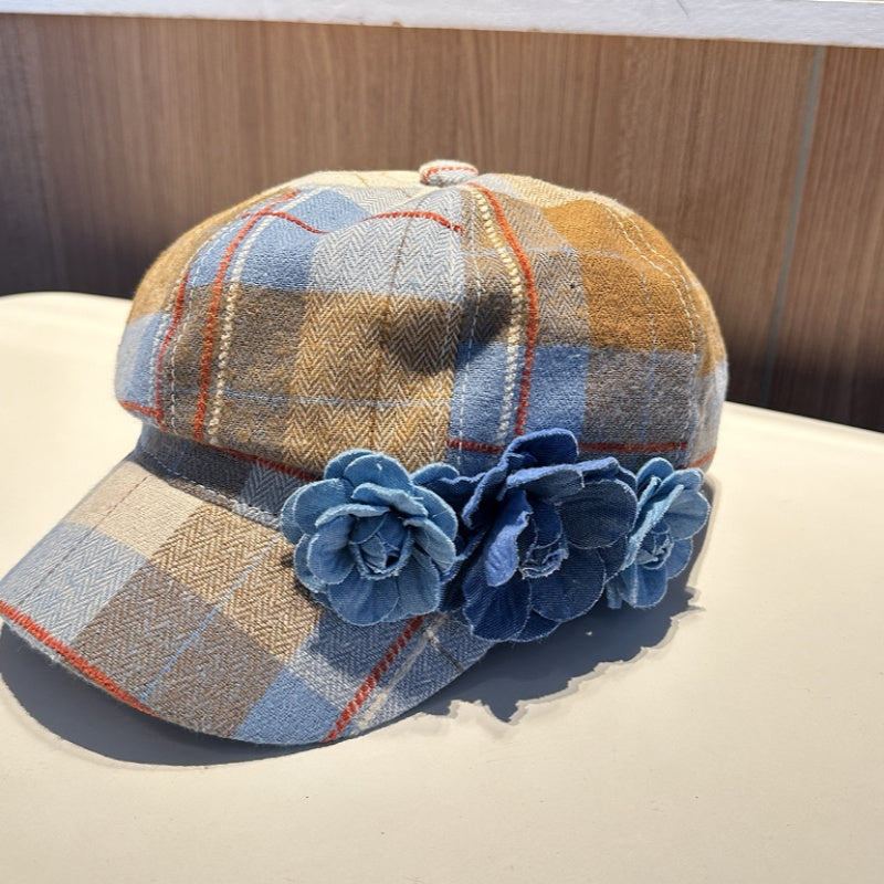 Plush Fashion Hub checkered beret in warm fabric, stylish autumn and winter headwear, featuring a classic pattern and cozy fit.