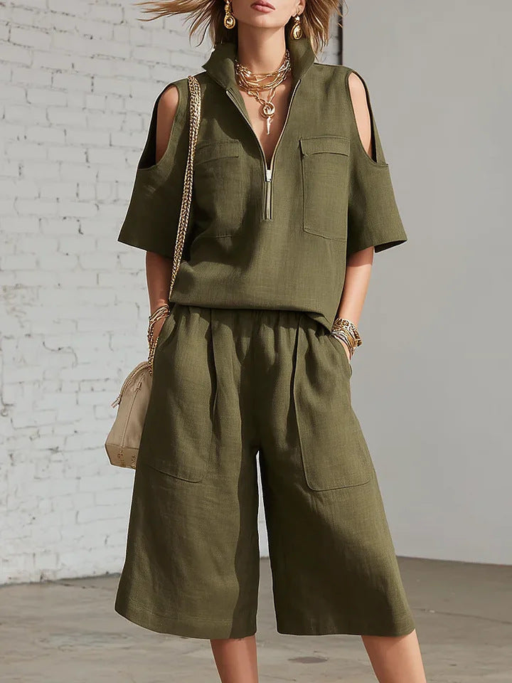 Casual plush fashion hub short-sleeve shirt and loose shorts two-piece set, lightweight and comfortable for everyday wear.
