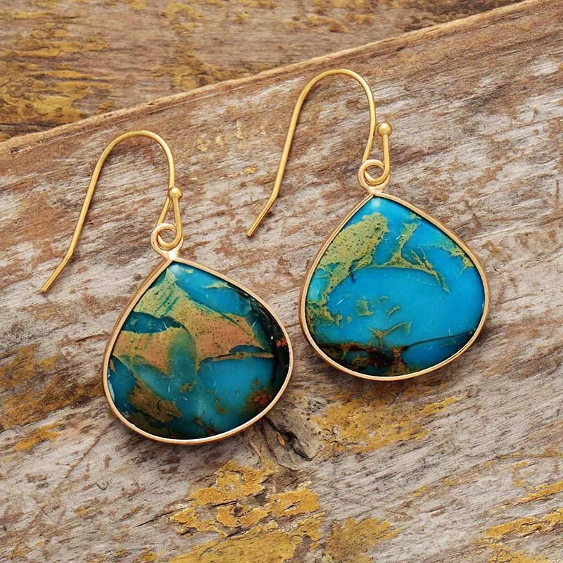 18K gold-plated earrings featuring natural stones, stylish and elegant jewelry accessory with a polished finish.