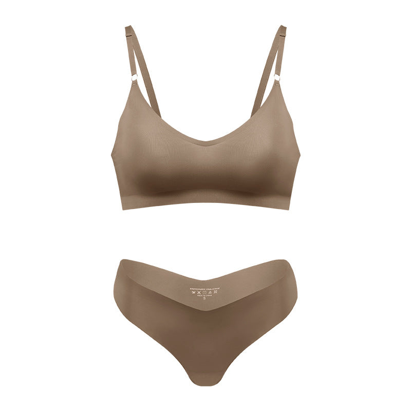 Large size women's V-neck seamless underwear set with briefs from eprolo, comfortable no steel ring design, ideal for everyday wear.