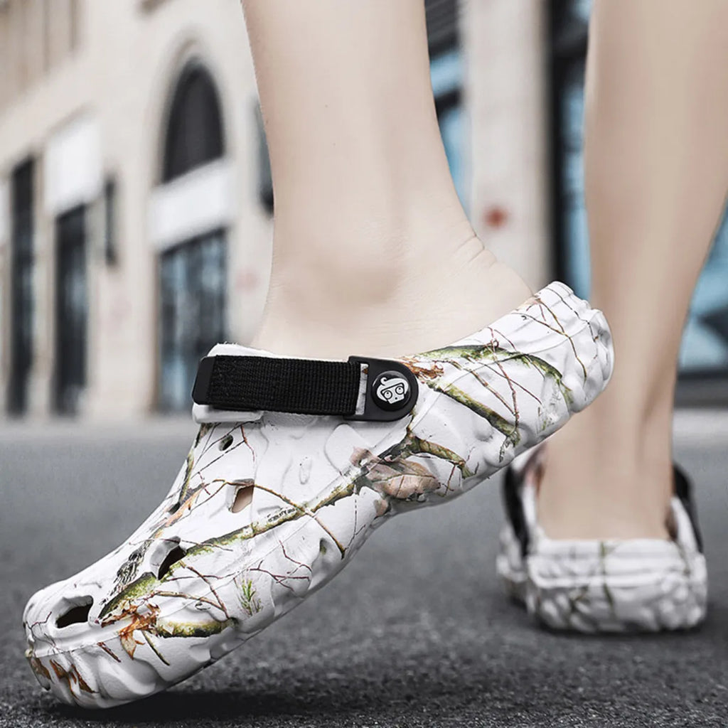 Men's printed round toe sandals with trendy design from Trendsi, featuring a comfortable footbed and casual open-toe style.