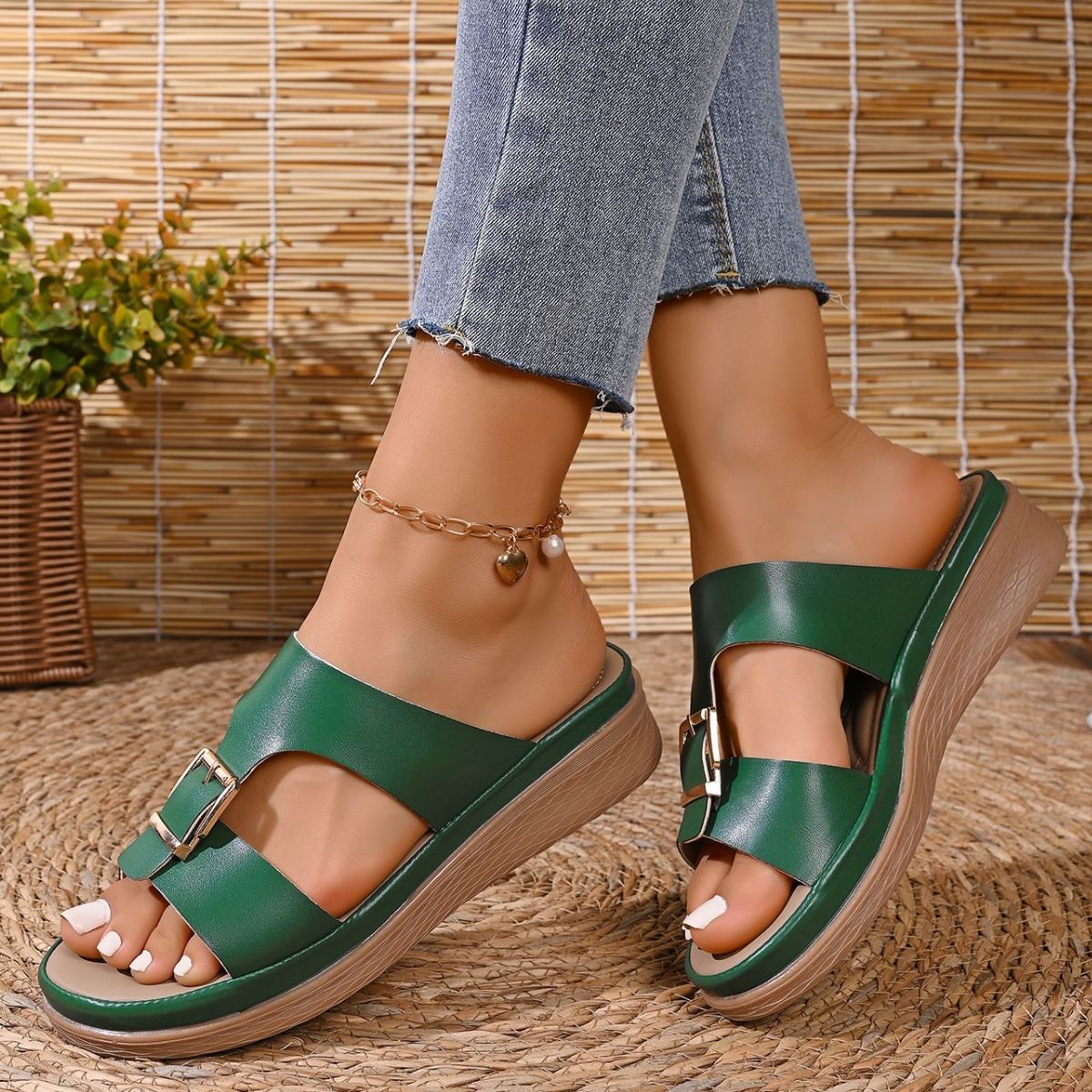 Shopimist open toe buckle sandals with strappy design and ankle strap, perfect for casual or summer wear.