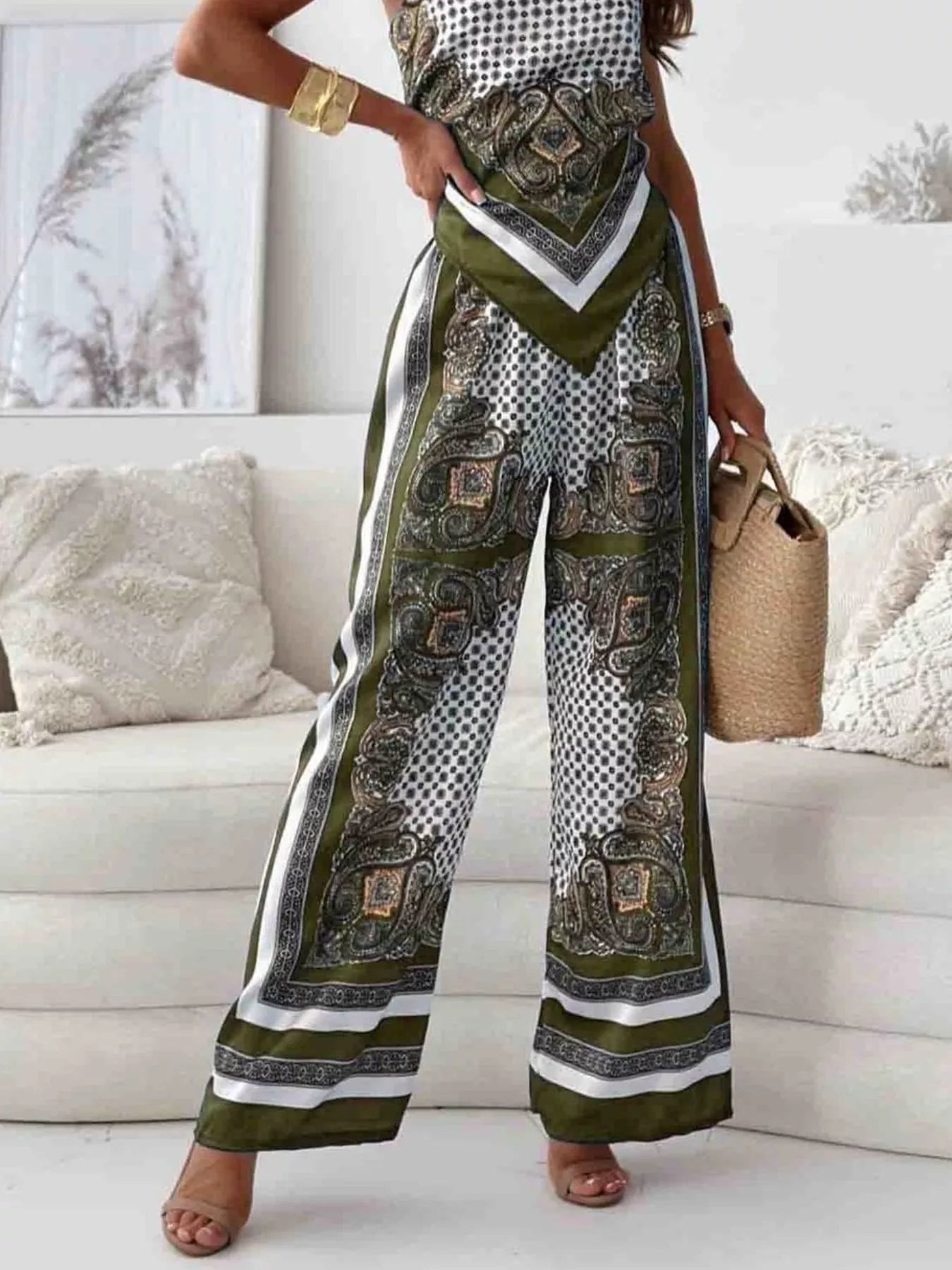 Shopimist printed cami and wide-leg pants set displayed on a model, featuring a stylish matching top and flowy trousers.