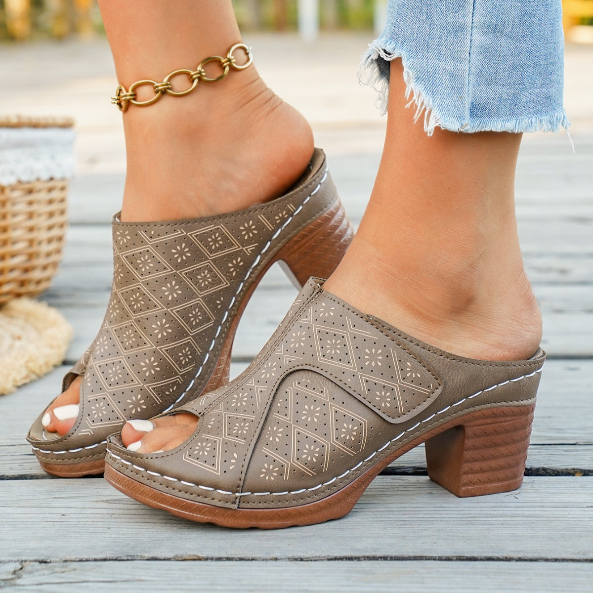 Women's chic peep toe block heel sandals with a comfortable mid-heel design, stylish dress shoes by Trendsi.
