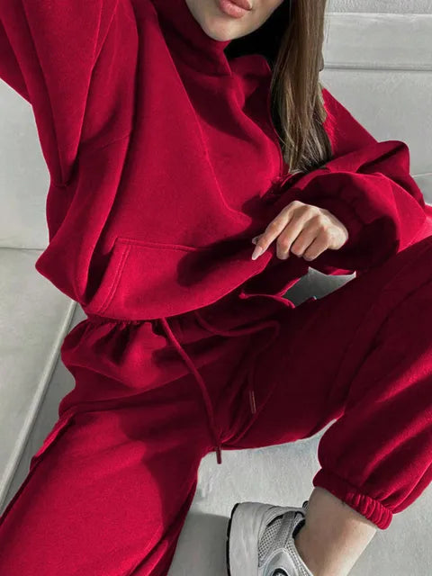 Eprolo women's two-piece hoodie and pants set, casual sweatshirt and trousers outfit, comfortable modern clothing for women
