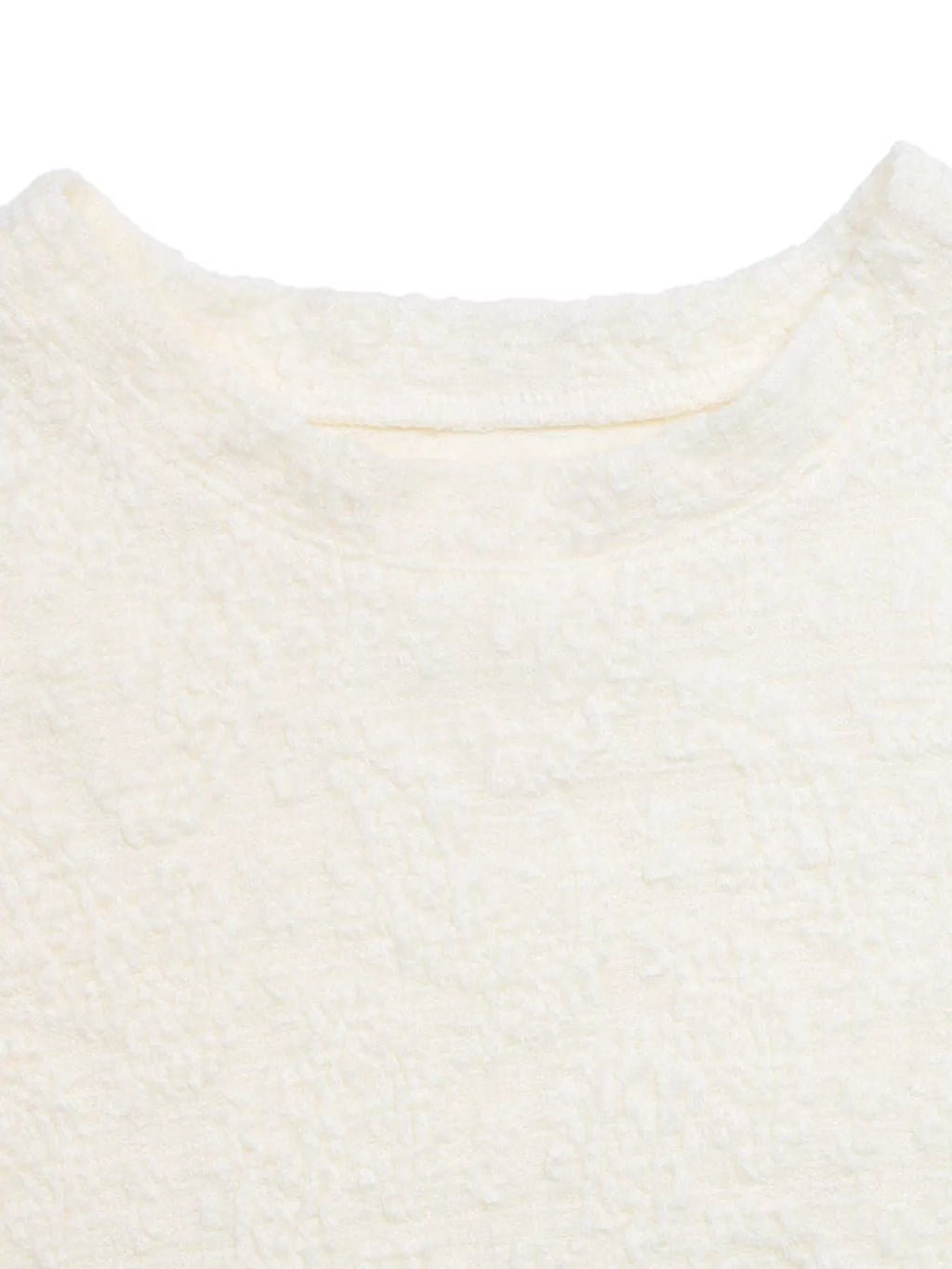 Textured paisley pattern casual T-shirt from Plush Fashion Hub, featuring a soft fabric and stylish design on a comfortable top.