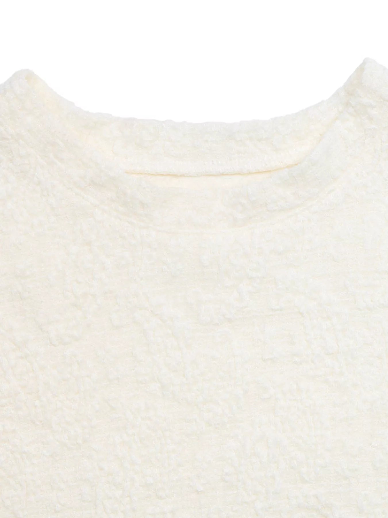 Textured paisley pattern casual T-shirt from Plush Fashion Hub, featuring a soft fabric and stylish design on a comfortable top.