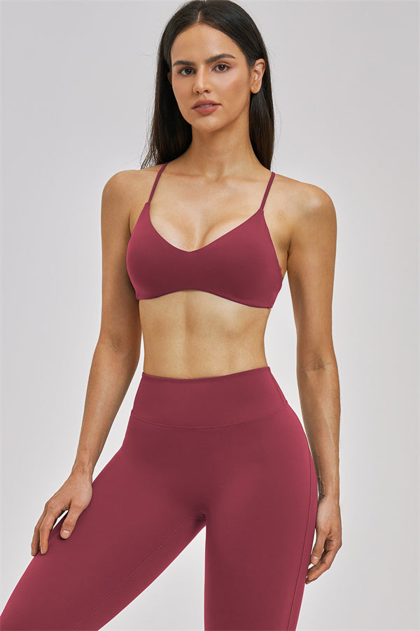 Fitglutes Activewear sports bra and leggings set, stylish 2-piece gymwear with supportive sports bra and high-waisted leggings