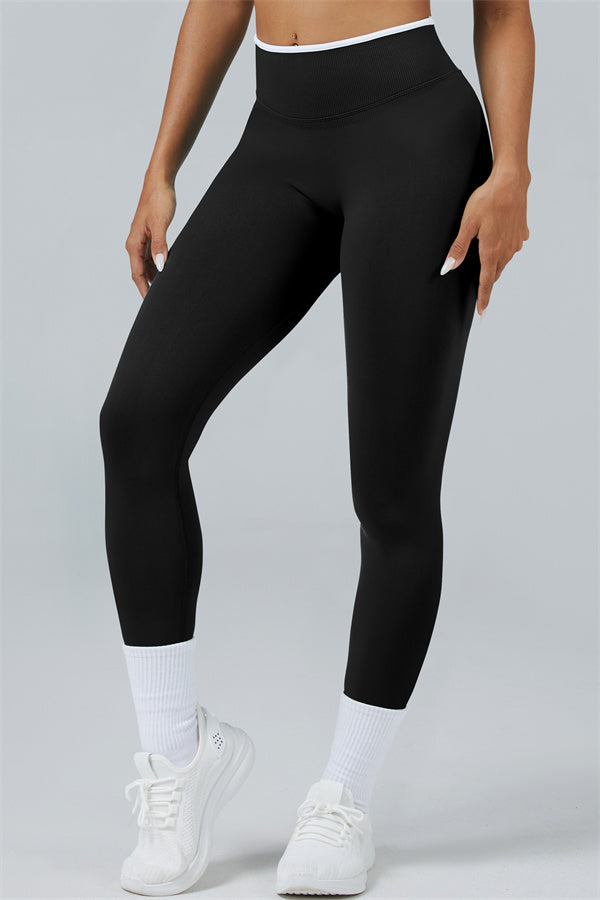 Fitglutes Activewear long sleeve crop top and leggings 2-piece set, stylish gymwear with athletic fit for workout and active wear.