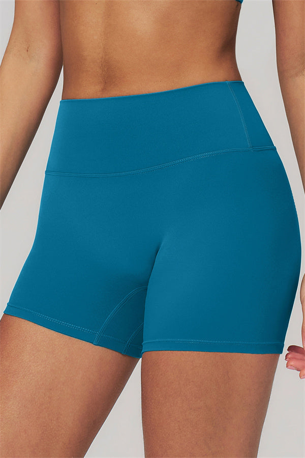 Fitglutes Activewear sports bra and shorts 2-piece set, designed for gym and workout, featuring a stylish athletic fit and breathable fabric.