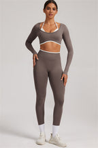 Fitglutes Activewear long sleeve crop top and leggings 2-piece set, stylish gymwear designed for workout and active lifestyles.