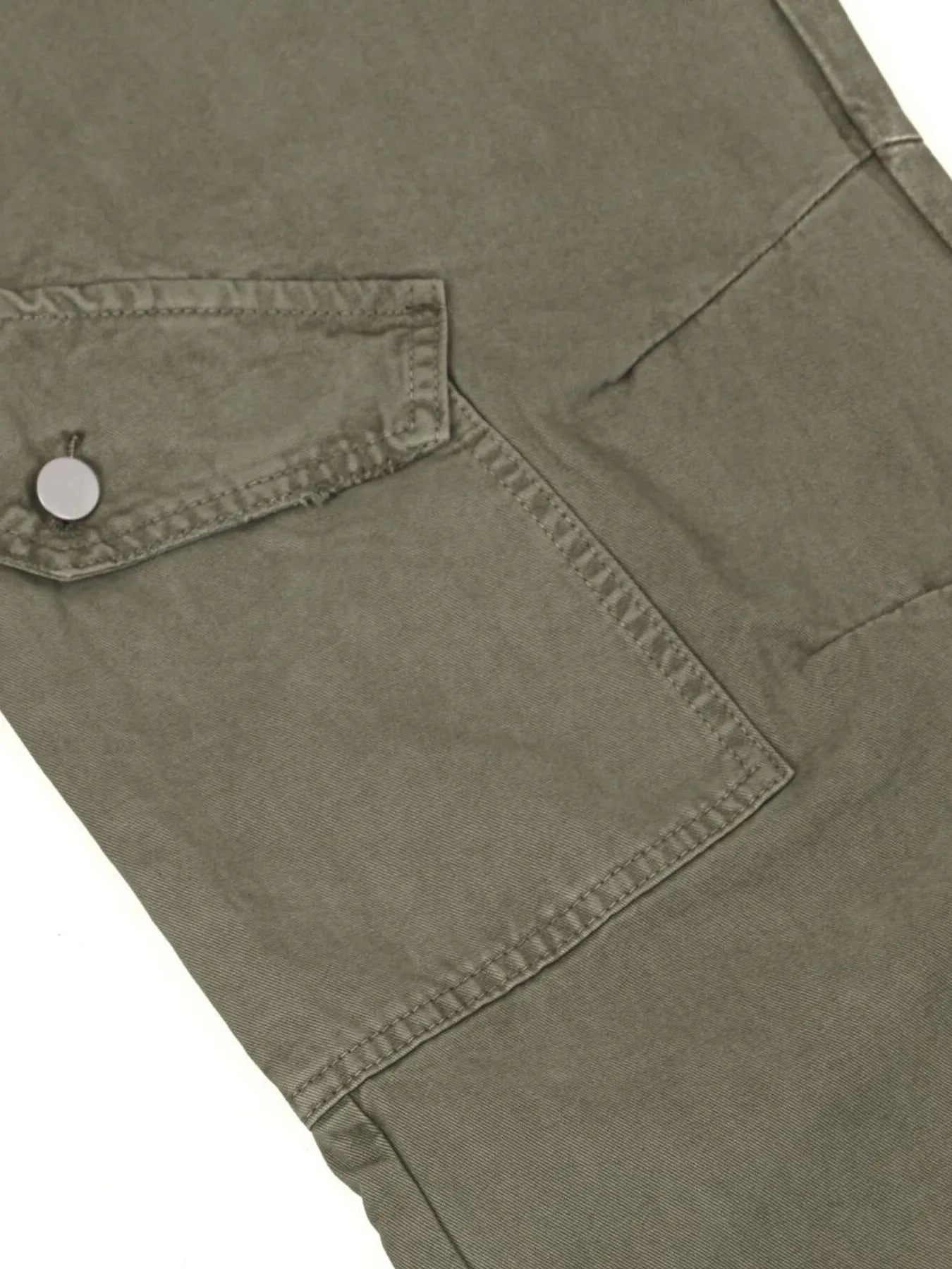 Men's wide leg cargo jeans by Trendsi featuring multiple pockets, relaxed fit, and durable denim fabric.