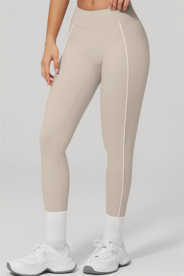 Fitglutes Activewear sports bra and leggings set featuring contour line design, ideal for gym workouts and active lifestyle.