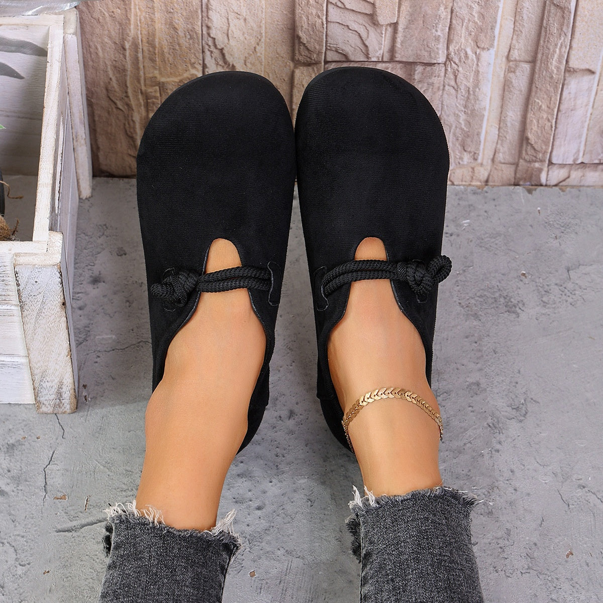 Trendsi round toe slip-on footwear with a sleek design, perfect for casual and everyday wear.