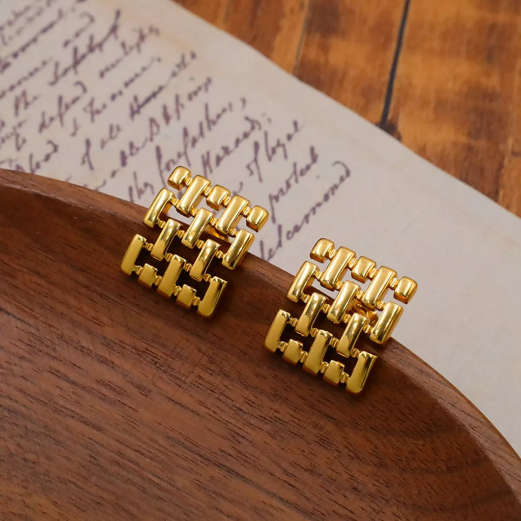 18K gold-plated geometric stud earrings with modern angular design, stylish jewelry perfect for everyday wear.