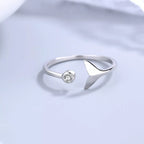 925 sterling silver whale tail ring featuring a detailed fin design, perfect for ocean-inspired jewelry enthusiasts.