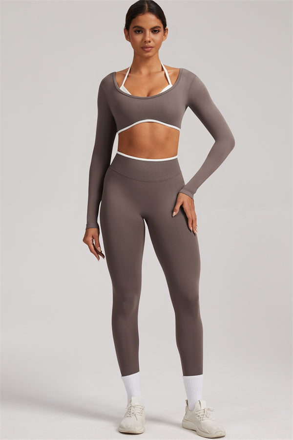 Fitglutes Activewear long sleeve crop top and leggings 2-piece set, stylish gymwear designed for workout and active lifestyles.
