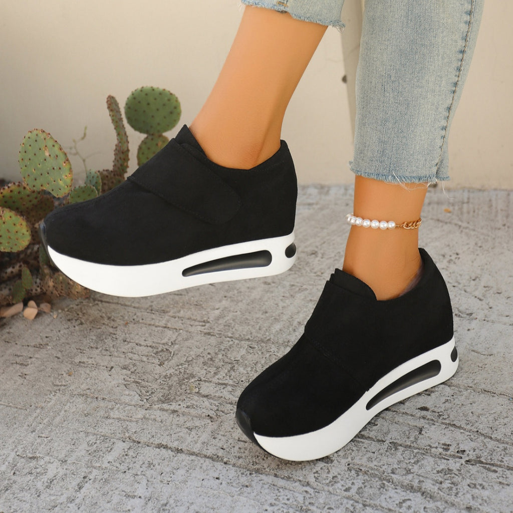 Women's round toe platform sneakers by Trendsi featuring trendy mid-heel casual shoes with a stylish and comfortable design.