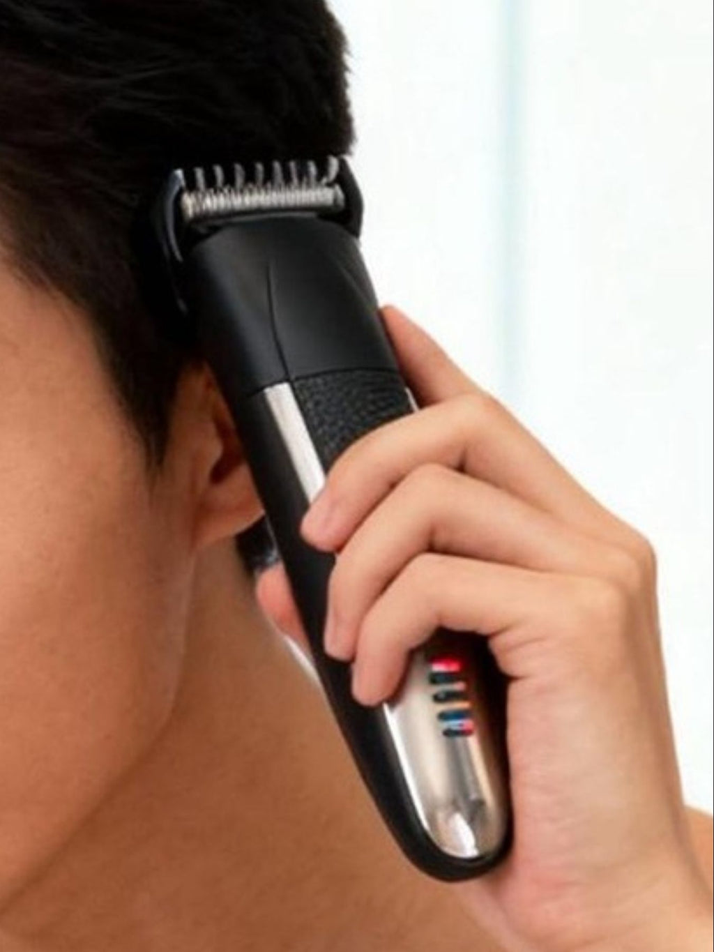 Trendsi 3-in-1 multifunctional electric grooming shaver set with interchangeable heads for beard, hair, and body grooming.