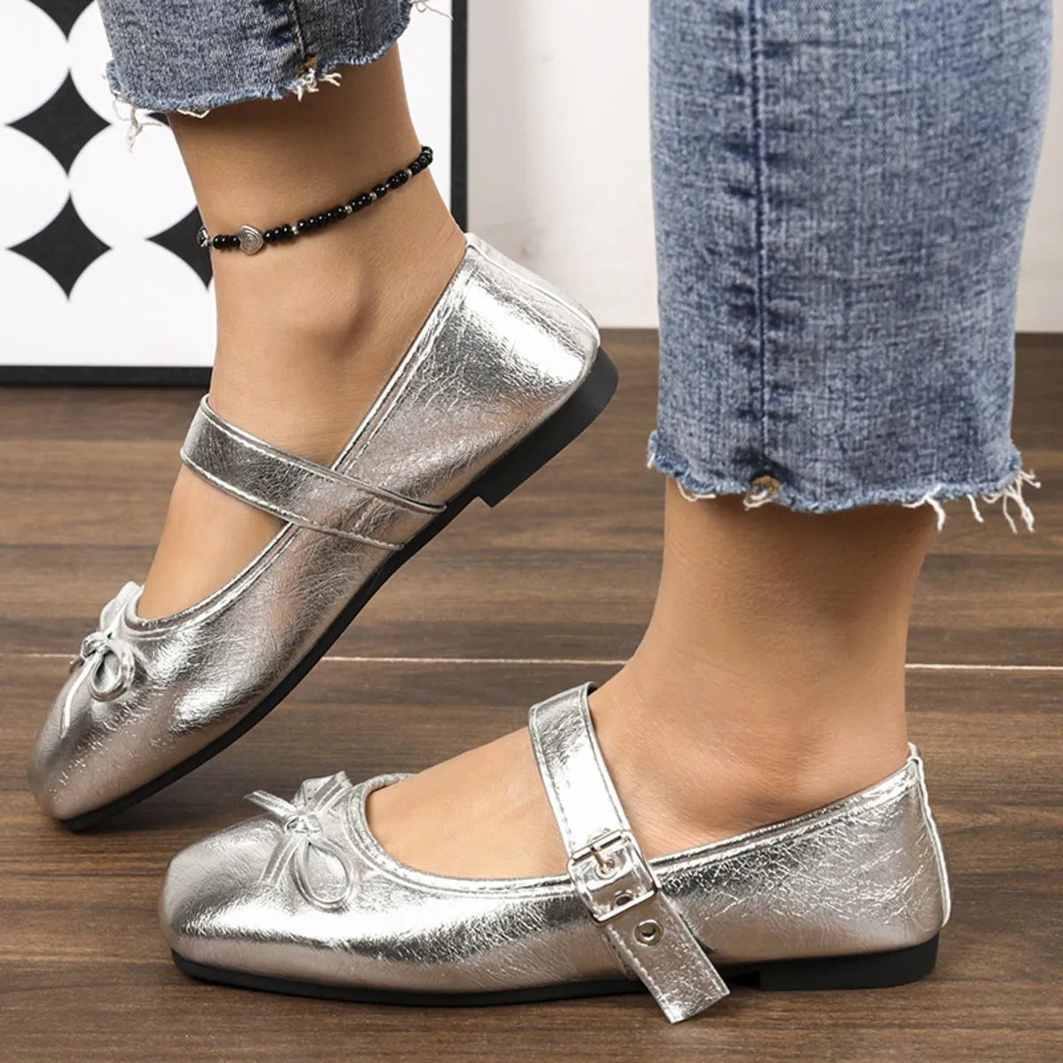 Women's square toe flats slip-ons by Trendsi, showcasing stylish and comfortable women's flat shoes with a sleek square toe design.