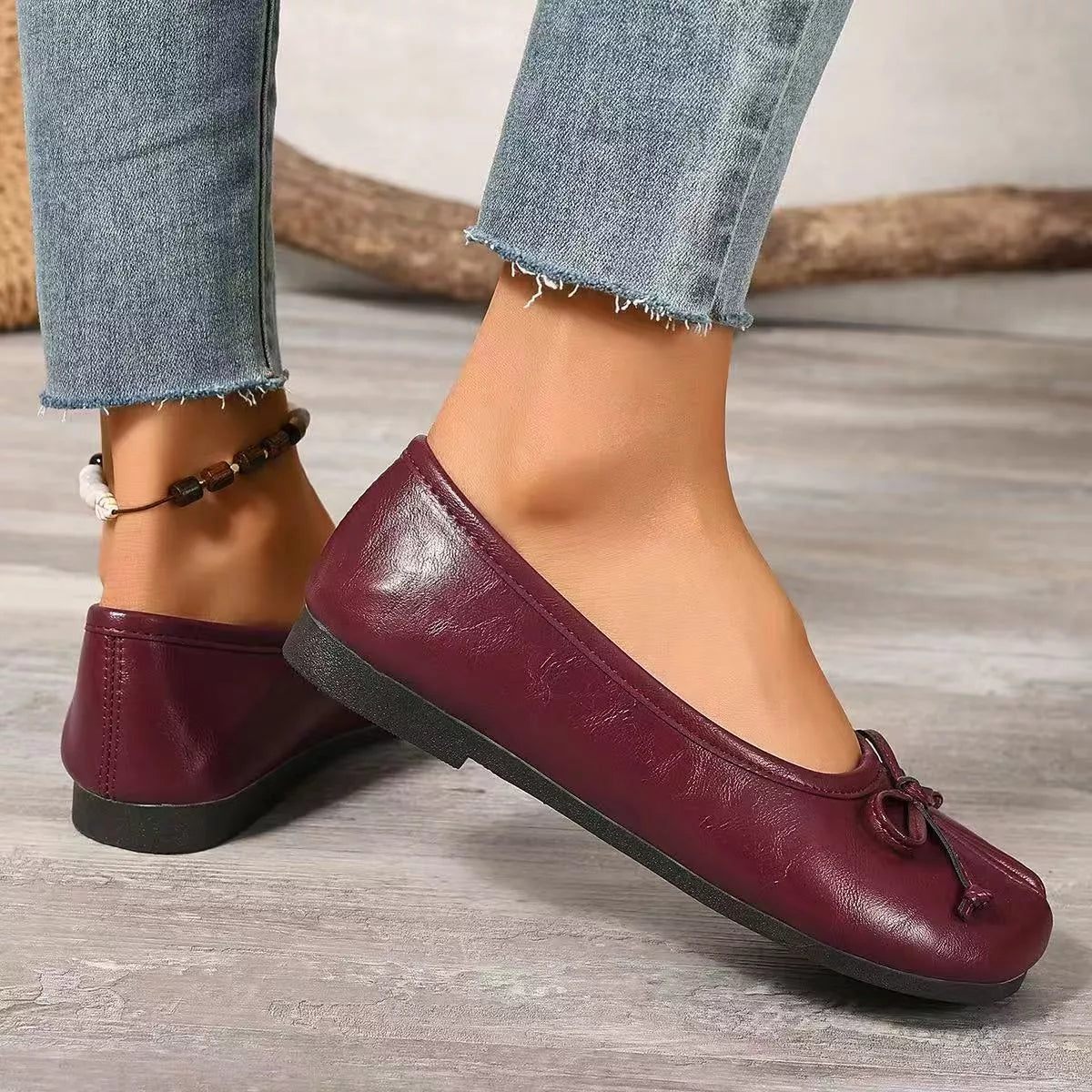 Trendsi Bow Decor Split Toe Slip-On Shoes featuring a stylish bow detail and split toe design, casual footwear for women.