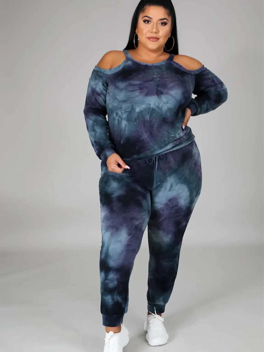 Plus size women's off-shoulder tie-dye casual suit, trendy women's plus size outfit with relaxed fit and vibrant pattern.