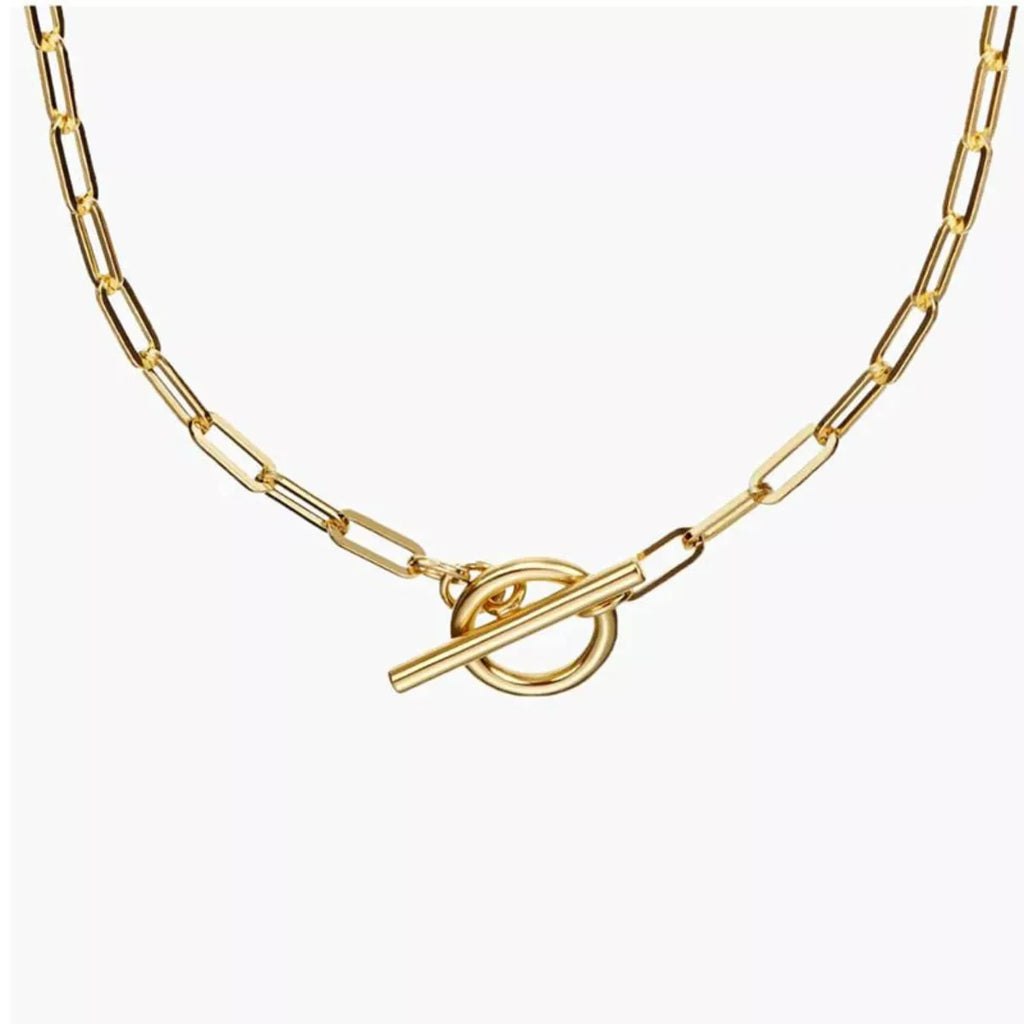18K gold-plated chain link toggle clasp necklace with a stylish design, featuring a polished gold finish and secure toggle closure.