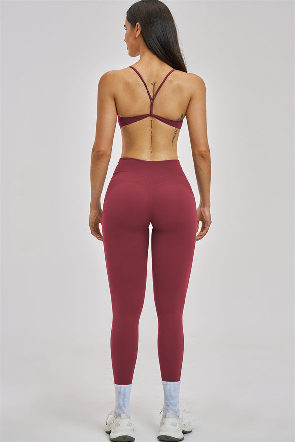 Fitglutes Activewear sports bra and leggings 2-piece set, gym workout clothes for women, teal and black athletic wear.