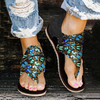 Plush Fashion Hub women's leopard print flat beach sandals for spring and summer, large size, comfortable slip-on design.