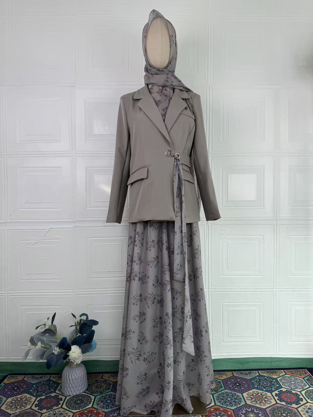 Elegant Long Sleeve Long Dress for WomenFashion Set Dress Casual and Sophisticated Design