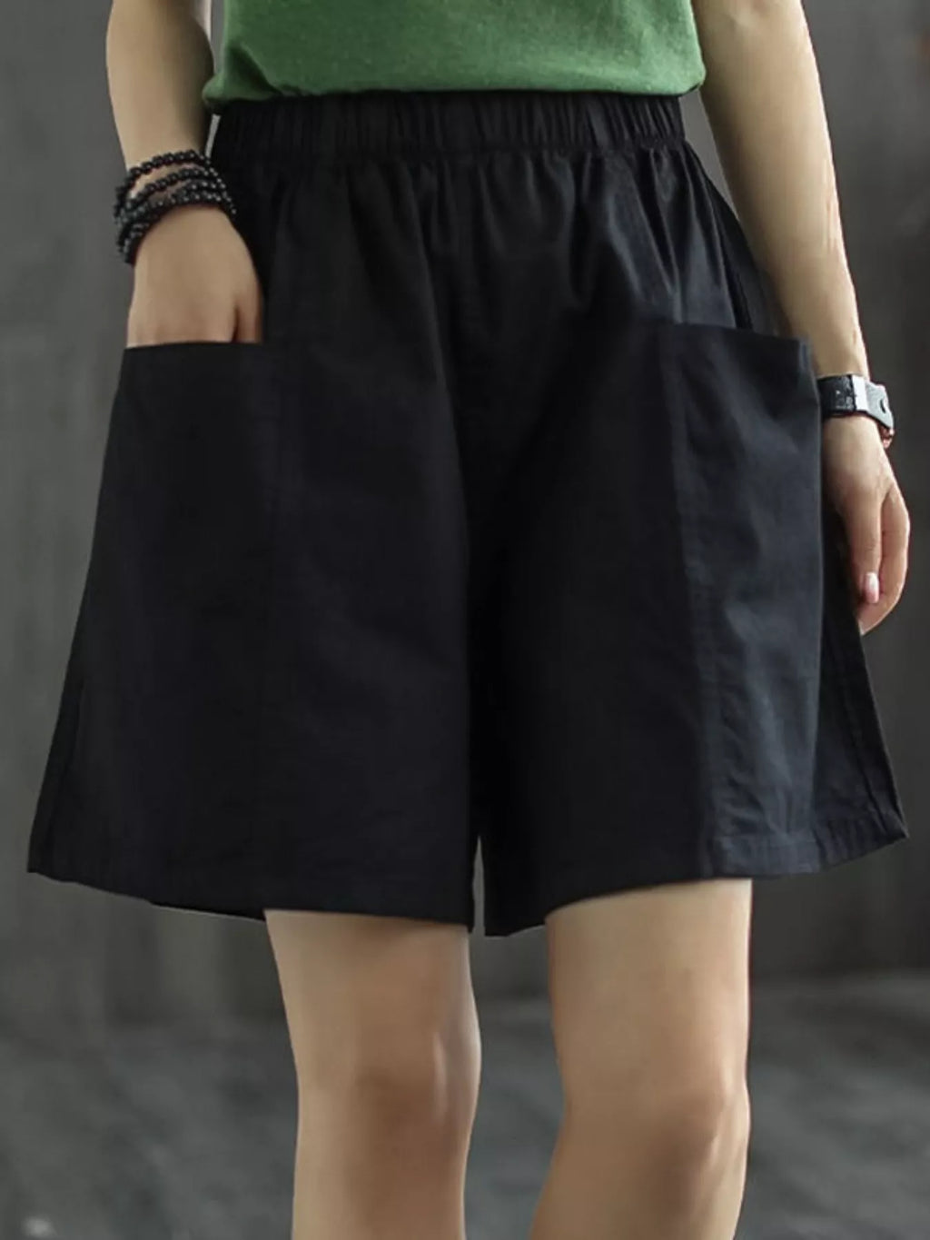 Casual elastic waist shorts from Trendsi featuring a relaxed fit, lightweight fabric, and versatile style for everyday wear.