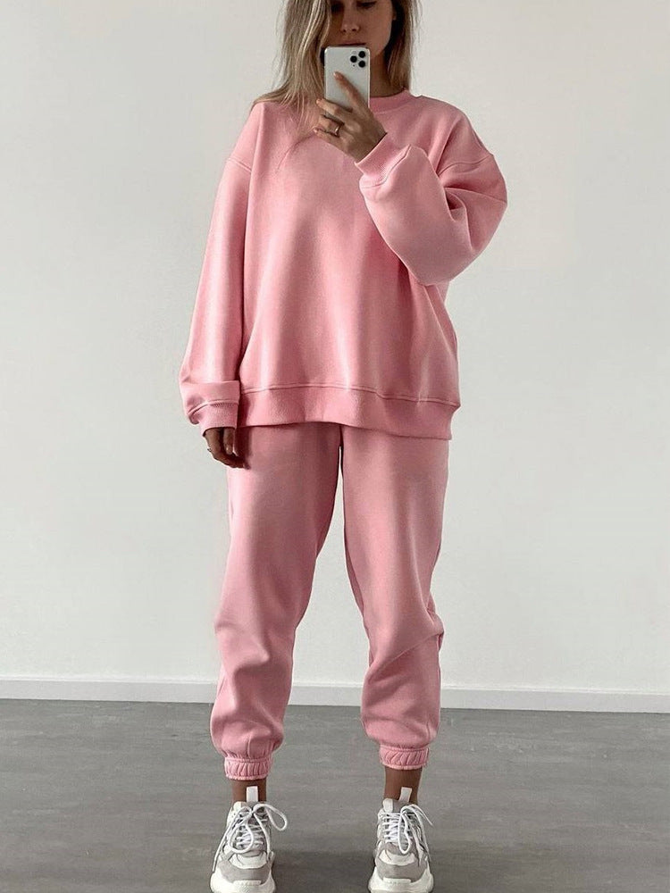 Women's loose fit crewneck sweatshirt and jogger pants two-piece set by Plush Fashion Hub, casual comfortable loungewear.