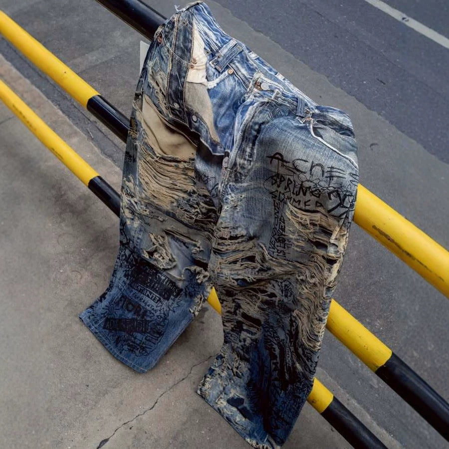 Eprolo streetwear graffiti distressed 3D print straight-leg jeans for men with bold design and casual fit.