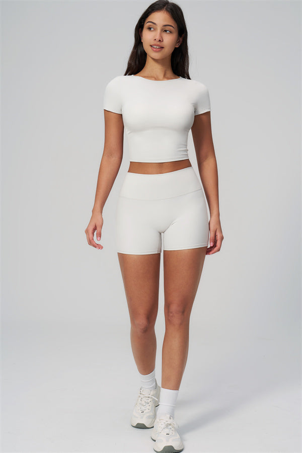 Fitglutes Activewear rapture T-shirt and shorts 2-piece set, sporty gymwear for workouts with comfortable, stylish athletic clothing.