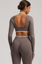 Fitglutes Activewear long sleeve crop top and leggings 2-piece set, stylish gymwear and sportswear for workout and active daily wear