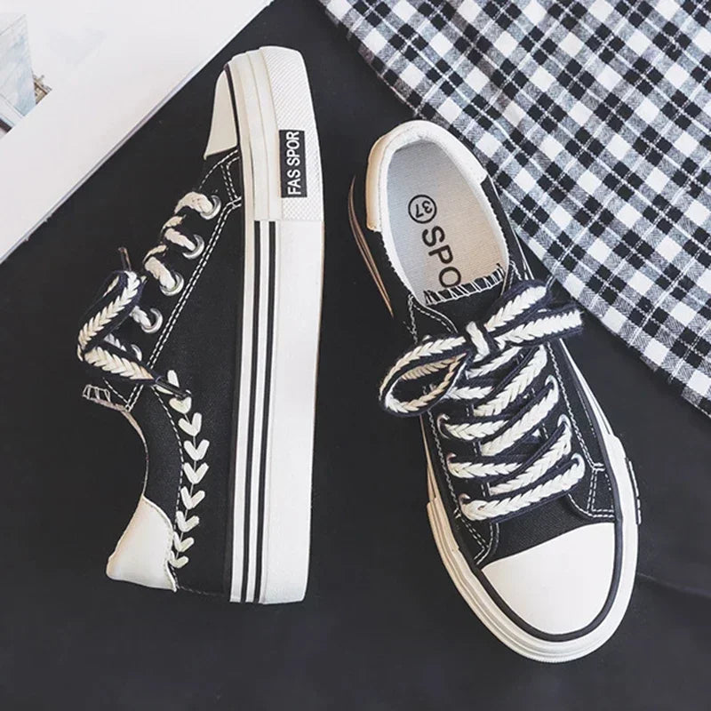 Women’s platform canvas chunky sneakers by FitiqueFit, height-increasing trainers with stylish design and thick rubber soles.
