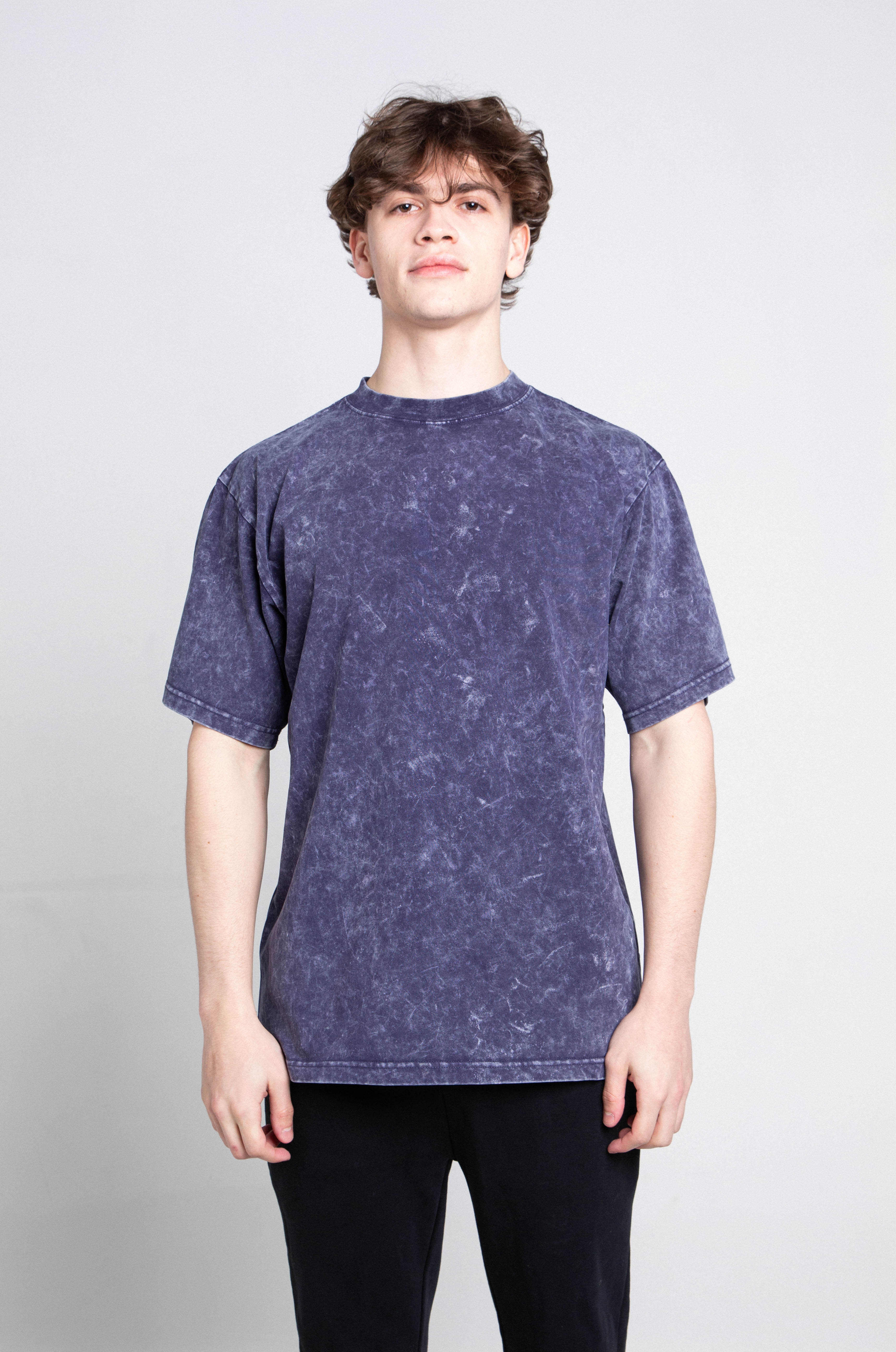 Stone wash heavy T-shirt from Armor Jeans featuring a relaxed fit and classic crew neck style.