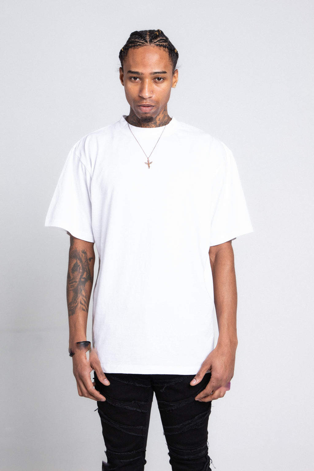 Stone wash heavy T-shirt from Armor Jeans AJPT300GM, featuring a relaxed fit and casual style.