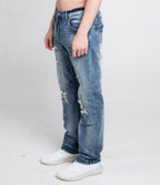 Armored AJ05C casual skinny distressed jeans, showing front view with ripped details and classic denim texture.