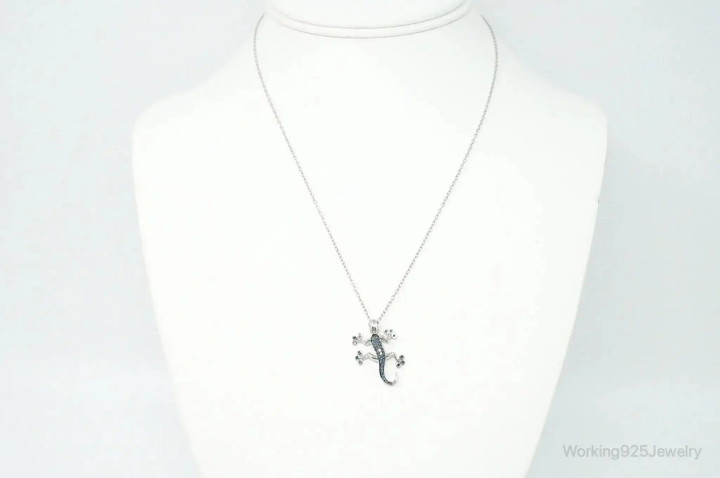 Blue Diamonds Gecko Sterling Silver Necklace - Plush Fashion Hub