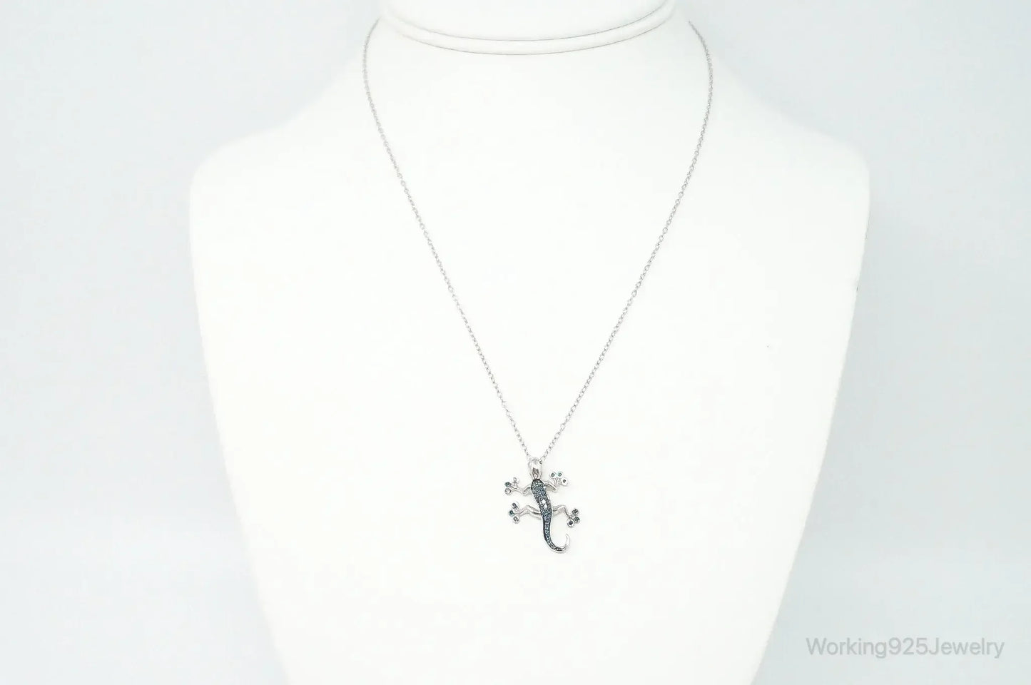 Blue Diamonds Gecko Sterling Silver Necklace - Plush Fashion Hub