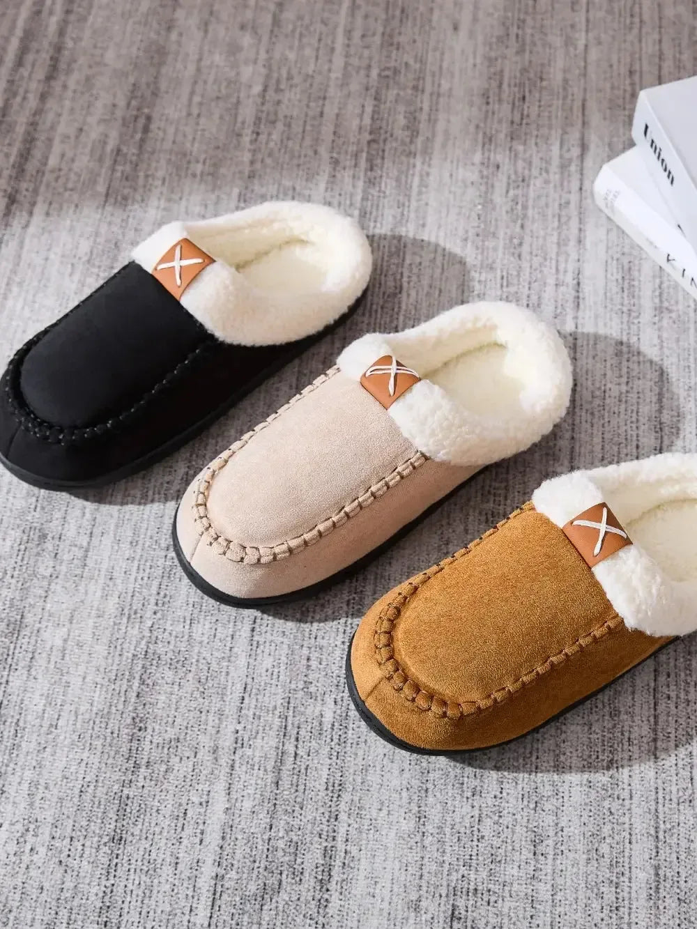 Contrast Round Toe Flat Slippers - Plush Fashion Hub
