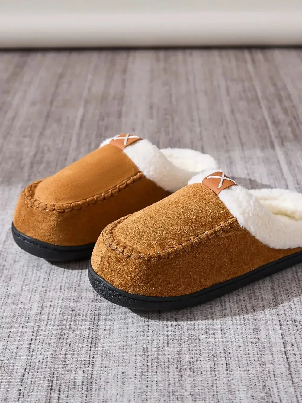 Contrast Round Toe Flat Slippers - Plush Fashion Hub